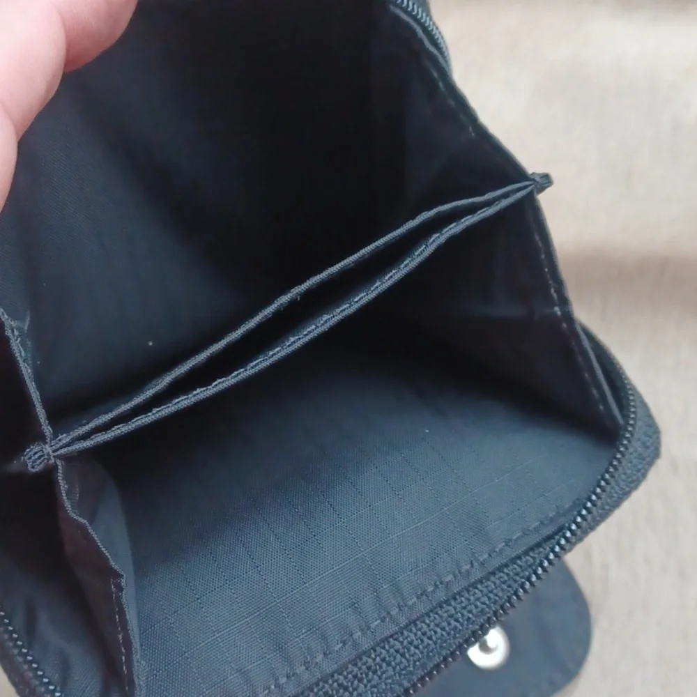 Le Sportsak Wallet